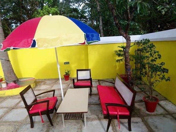 Guest house Down Hill Village